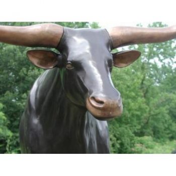 Záhradní bronzová socha - Bronzový býk