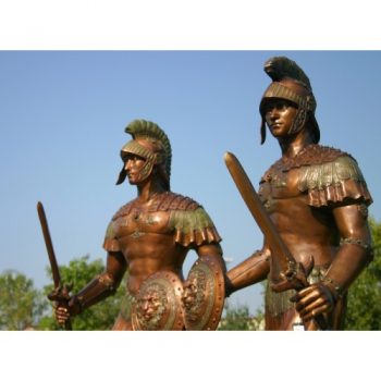Záhradní bronzová socha - spartansti,trojsti-rimsti-recti vojaci