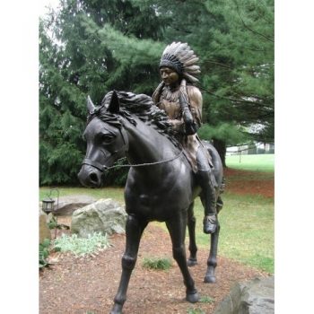 Záhradní bronzová socha - Indiansky nacelnik na koni