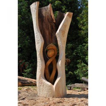 Zahradní dřevěná skluptura - Otevřené srdce
