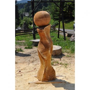 dřevěná skulptura - Ctnost