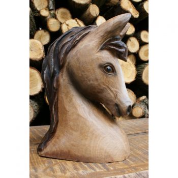 Dřevěná hlava koně