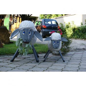 Zahradní dřevěná socha - Dvě malé dřevěné ovečky