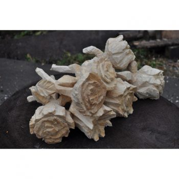 Zahradní dřevěná socha - Dřevěné růže
