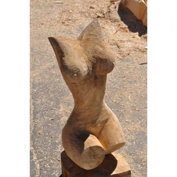 Zahradní dřevěná skulptura - Dřevěné torzo ženy