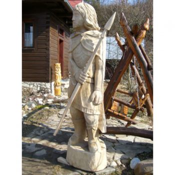 Zahradní dřevěná socha - Dřevěný Svatý Hubert s oštěpem