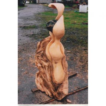 Zahradní dřevěná skluptura - Kamenný květ