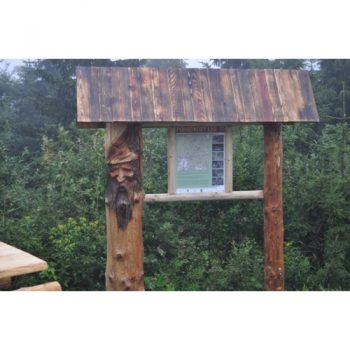 Pohádková dřevěná zastávka