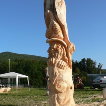 Zahradní dřevěná socha - Dřevěný Skřítek Stromovous II