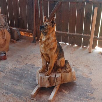 Dřevěný pes - Ovčák