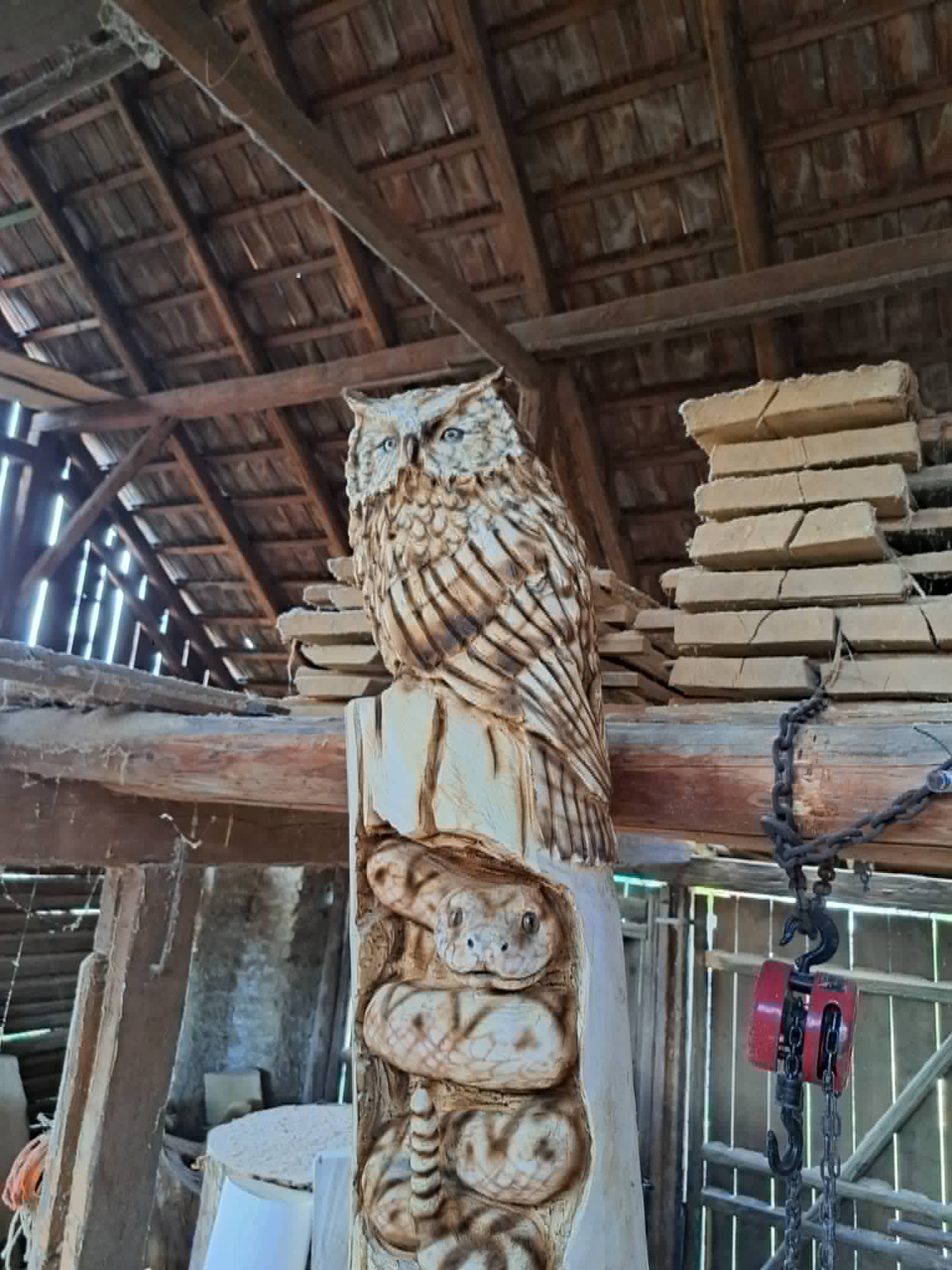 Totem-se-styrmi-zviraty-4-m-3
